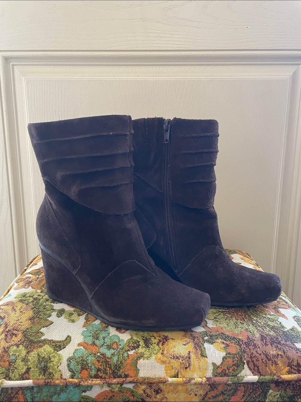 Hush Puppies Dark Brown Suede Wedge Ankle BootsSz6us